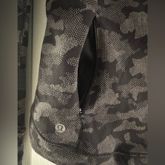 Lululemon Close to Crossing Long Sleeve - Picture 5 of 5